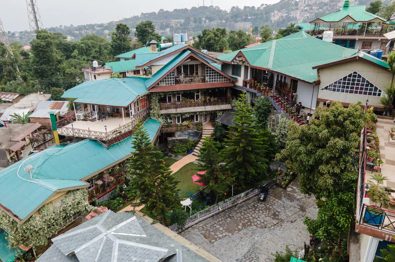 Nandini Villa Hotel Image