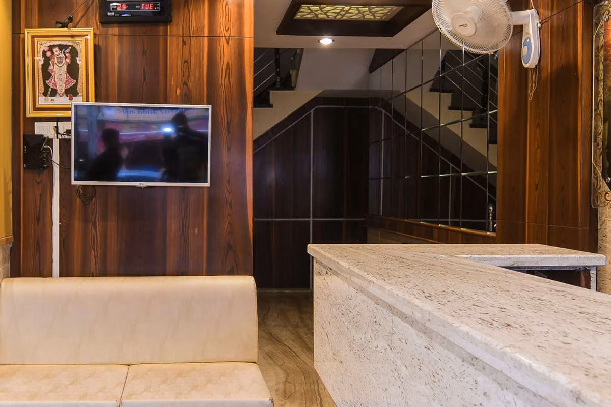 Best view of Hotel Shikhar Darshan hotel room, amenities, and facilities