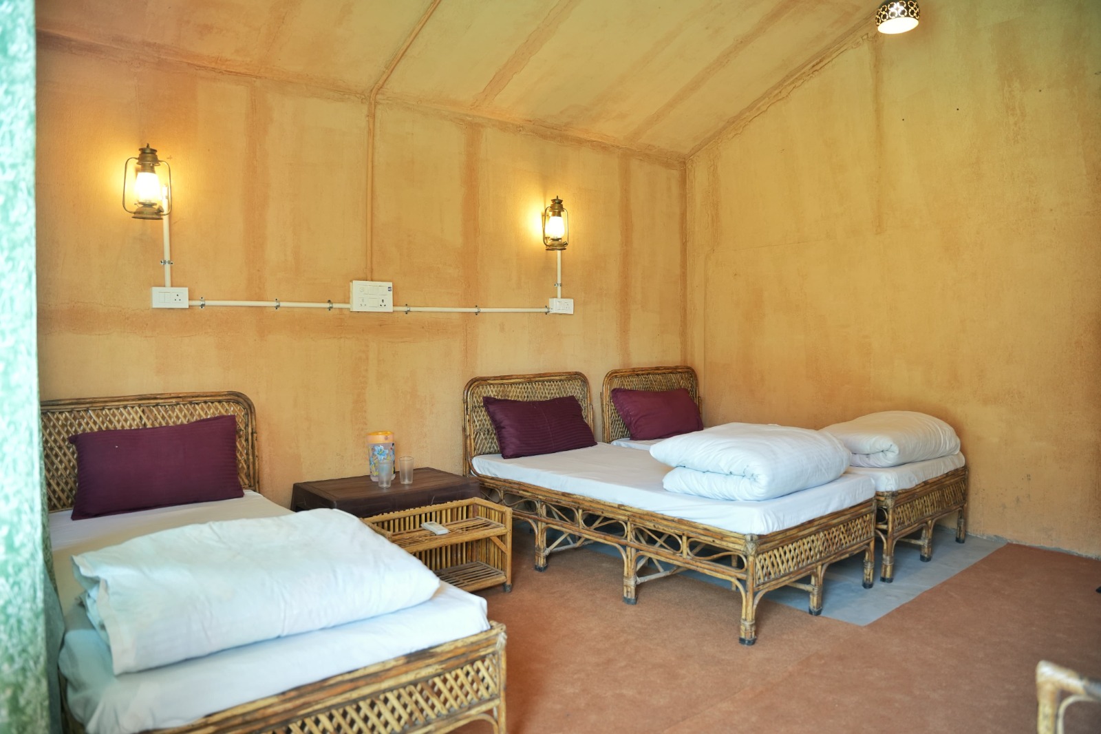 Marvel Cottage Shivpuri with Grand lofy resort Hotel Image